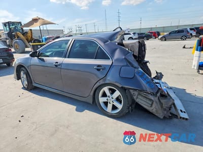 Drugie zdjęcie samochodu z przodu: 2014 TOYOTA CAMRY SE VIN:4T1BF1FKXEU329550 - miniatura