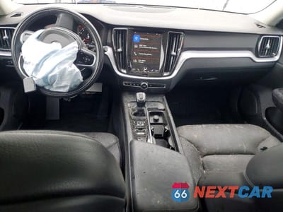 Zdjęcie 8 z 12 samochodu: 2020 VOLVO V60 T5 MOMENTUM VIN:YV1102EK9L2367511 - miniatura