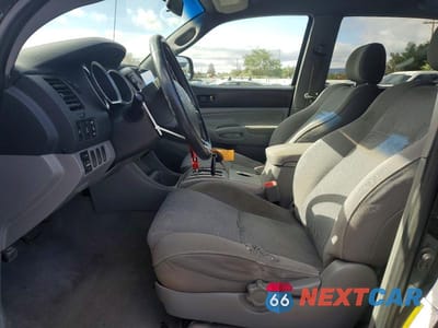 Zdjęcie 7 z 12 samochodu: 2006 TOYOTA TACOMA DOUBLE CAB PRERUNNER VIN:5TEJU62N46Z223672 - miniatura
