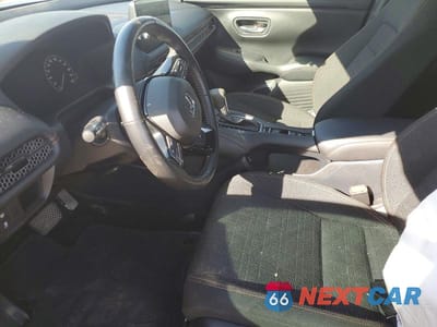 Zdjęcie 7 z 12 samochodu: 2026 HONDA HR-V SPORT VIN:3CZRZ2H50TM105772 - miniatura
