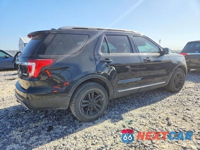Trzecie zdjęcie samochodu z tyłu: 2016 FORD EXPLORER XLT VIN:1FM5K7DH7GGB41170 - miniatura