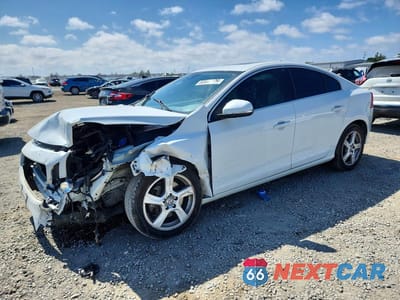 2013 VOLVO S60 T5 YV1612FH0D2171058 - główne zdjęcie licytacji z USA - miniatura
