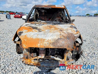 Piąte zdjęcie samochodu w środku: 2010 KIA SOUL + VIN:KNDJT2A28A7701496 - miniatura