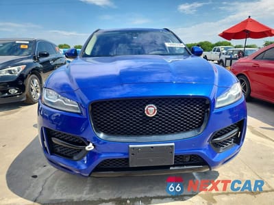Piąte zdjęcie samochodu w środku: 2018 JAGUAR F-PACE R - SPORT VIN:SADCL2FN0JA240295 - miniatura