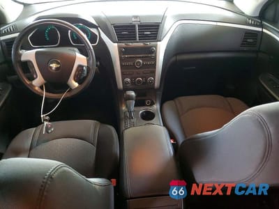 Zdjęcie 8 z 13 samochodu: 2011 CHEVROLET TRAVERSE LT VIN:1GNKRGED2BJ320993 - miniatura