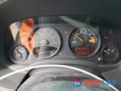 Zdjęcie 9 z 13 samochodu: 2014 JEEP PATRIOT LATITUDE VIN:1C4NJPFA6ED889298 - miniatura