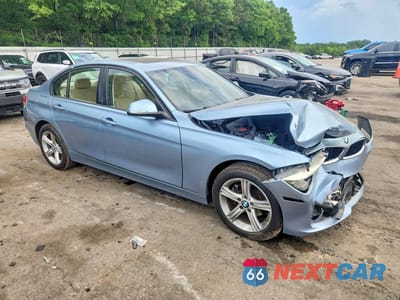 Czwarte zdjęcie samochodu z boku: 2014 BMW 320 I VIN:WBA3B1G51ENS77293 - miniatura