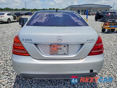 Zdjęcie 6 z 12 samochodu: 2011 MERCEDES-BENZ S 550 4MATIC VIN:WDDNG8GB9BA409219 - miniatura