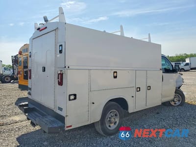 Trzecie zdjęcie samochodu z tyłu: 2018 CHEVROLET EXPRESS G3500 VIN:1GB0GRFG1J1263456 - miniatura