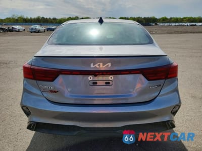 Zdjęcie 6 z 13 samochodu: 2024 KIA FORTE GT LINE VIN:3KPF54AD0RE720861 - miniatura