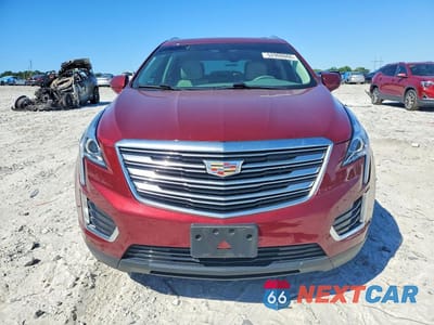 Piąte zdjęcie samochodu w środku: 2017 CADILLAC XT5 LUXURY VIN:1GYKNBRS5HZ107993 - miniatura