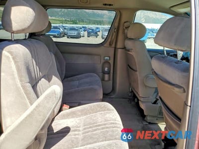 Zdjęcie 10 z 13 samochodu: 1999 TOYOTA SIENNA XLE VIN:4T3ZF13C3XU132905 - miniatura