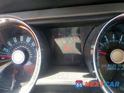 Zdjęcie 9 z 12 samochodu: 2011 FORD MUSTANG VIN:1ZVBP8AM6B5168040 - miniatura