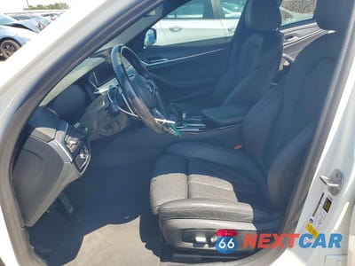Zdjęcie 7 z 13 samochodu: 2021 BMW 540 I VIN:WBA53BJ03MWX28547 - miniatura