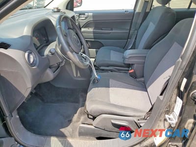 Zdjęcie 7 z 13 samochodu: 2013 JEEP COMPASS LATITUDE VIN:1C4NJDEB6DD129153 - miniatura