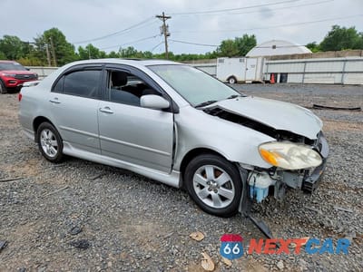 Czwarte zdjęcie samochodu z boku: 2004 TOYOTA COROLLA S VIN:1NXBR32EX4Z219731 - miniatura