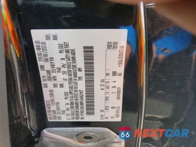 Zdjęcie 14 z 14 samochodu: 2015 FORD ESCAPE TITANIUM VIN:1FMCU9J98FUA52167 - miniatura