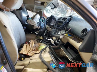 Zdjęcie 7 z 12 samochodu: 2012 TOYOTA RAV4 BASE VIN:JTMBF4DV7CD045342 - miniatura