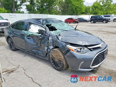 Czwarte zdjęcie samochodu z boku: 2017 TOYOTA AVALON TOURING VIN:4T1BK1EB4HU245130 - miniatura