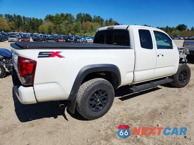 Trzecie zdjęcie samochodu z tyłu: 2020 TOYOTA TACOMA SR VIN:3TYSX5ENXLT001992 - miniatura
