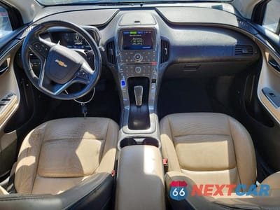 Zdjęcie 8 z 12 samochodu: 2011 CHEV VOLT VIN:1G1RD6E4XBU100248 - miniatura