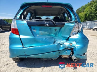 Zdjęcie 6 z 12 samochodu: 2013 HONDA FIT SPORT VIN:JHMGE8H54DC031785 - miniatura