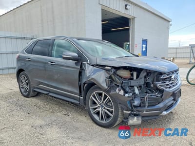 Czwarte zdjęcie samochodu z boku: 2019 FORD EDGE TITANIUM VIN:2FMPK4K97KBB86192 - miniatura