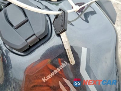 Zdjęcie 8 z 9 samochodu: 2024 KAWASAKI KL650 M VIN:ML5KLEM19RDA31623 - miniatura