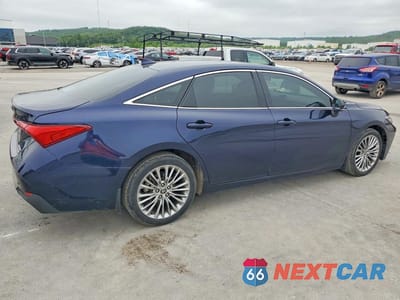 Trzecie zdjęcie samochodu z tyłu: 2022 TOYOTA AVALON LIMITED VIN:4T1DA1AB2NU014143 - miniatura