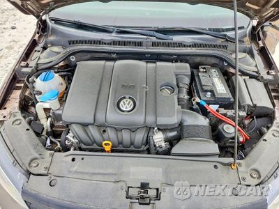 Zdjęcie 11 z 12 samochodu: 2012 VOLKSWAGEN JETTA SE VIN:3VWDP7AJ5CM335962 - miniatura