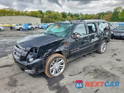 2014 CADILLAC ESCALADE ESV PREMIUM 1GYS4JEF0ER161672 - główne zdjęcie licytacji z USA - miniatura