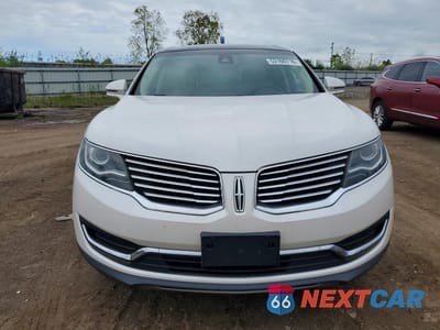 Piąte zdjęcie samochodu w środku: 2017 LINCOLN MKX RESERVE VIN:2LMPJ8LR9HBL30699 - miniatura