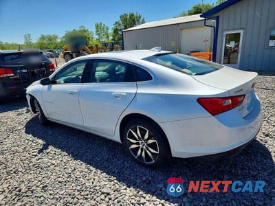 Drugie zdjęcie samochodu z przodu: 2016 CHEVROLET MALIBU LT VIN:1G1ZE5ST8GF212772 - miniatura