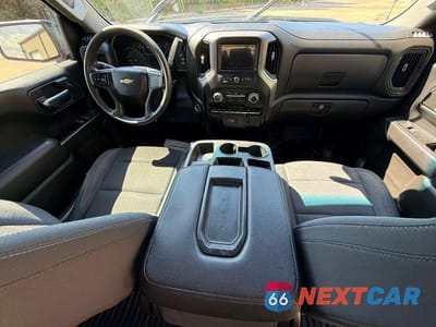 Zdjęcie 9 z 10 samochodu: 2022 CHEVROLET SILVERADO K1500 VIN:1GCRDAEDXNZ507794 - miniatura