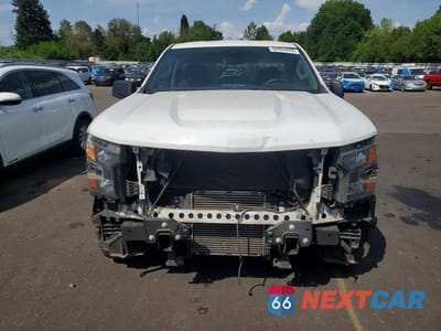 Piąte zdjęcie samochodu w środku: 2022 CHEVROLET SILVERADO C1500 VIN:3GCNAAEKXNG558279 - miniatura