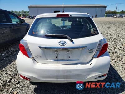 Zdjęcie 6 z 13 samochodu: 2014 TOYOTA YARIS VIN:VNKKTUD37EA002753 - miniatura