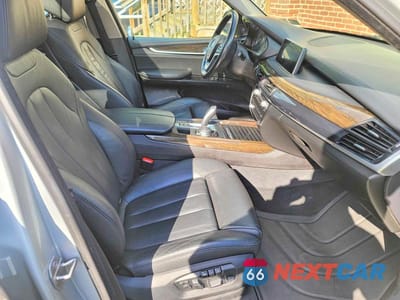 Piąte zdjęcie samochodu w środku: 2016 BMW X5 XDRIVE35I VIN:5UXKR0C56G0P23396 - miniatura