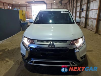 Piąte zdjęcie samochodu w środku: 2020 MITSUBISHI OUTLANDER SE VIN:JA4AZ3A3XLZ048801 - miniatura