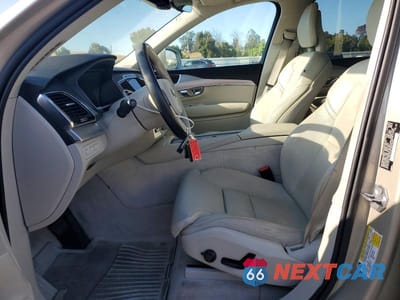 Zdjęcie 7 z 13 samochodu: 2016 VOLVO XC90 T8 VIN:YV4BC0PK2G1066347 - miniatura