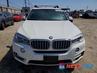 Piąte zdjęcie samochodu w środku: 2018 BMW X5 XDR40E VIN:5UXKT0C58J0W00675 - miniatura