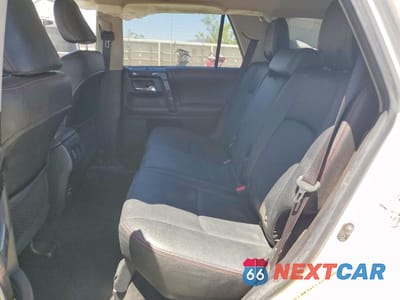 Zdjęcie 11 z 13 samochodu: 2014 TOYOTA 4RUNNER TRAIL PREMIUM VIN:JTEBU5JR2E5180868 - miniatura