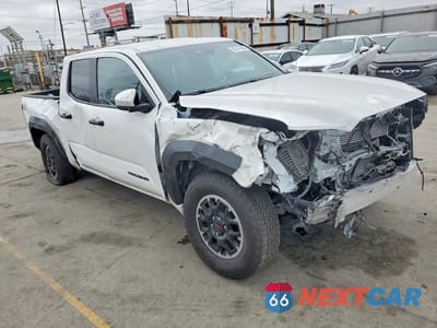 Czwarte zdjęcie samochodu z boku: 2025 TOYOTA TACOMA TRD OFF-ROAD VIN:3TYLB5JN7ST068878 - miniatura