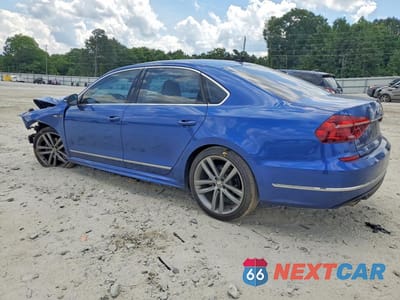 Drugie zdjęcie samochodu z przodu: 2017 VOLKSWAGEN PASSAT R-LINE VIN:1VWDT7A34HC054533 - miniatura