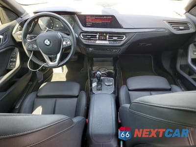 Zdjęcie 8 z 12 samochodu: 2021 BMW 228XI VIN:WBA73AK06M7H33188 - miniatura