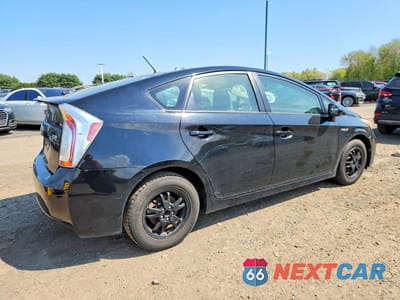 Trzecie zdjęcie samochodu z tyłu: 2012 TOYOTA PRIUS TWO VIN:JTDKN3DU5C1549801 - miniatura