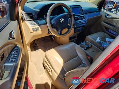 Zdjęcie 8 z 13 samochodu: 2006 HONDA ODYSSEY TOURING VIN:5FNRL38856B063096 - miniatura