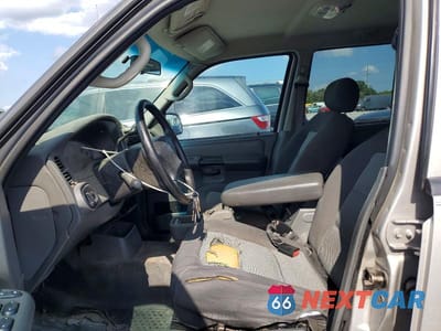 Zdjęcie 7 z 12 samochodu: 2005 FORD EXPLORER SPORT TRAC VIN:1FMZU67K85UB06813 - miniatura