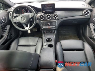 Zdjęcie 8 z 12 samochodu: 2018 MERCEDES-BENZ GLA 250 4MATIC VIN:WDCTG4GB0JJ479517 - miniatura