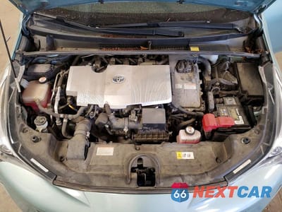 Zdjęcie 11 z 13 samochodu: 2016 TOYOTA PRIUS THREE VIN:JTDKARFU7G3024079 - miniatura