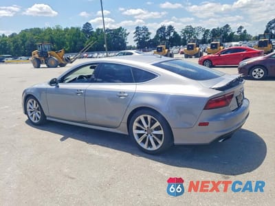 Drugie zdjęcie samochodu z przodu: 2016 AUDI A7 PREMIUM PLUS VIN:WAUWGAFC7GN005591 - miniatura